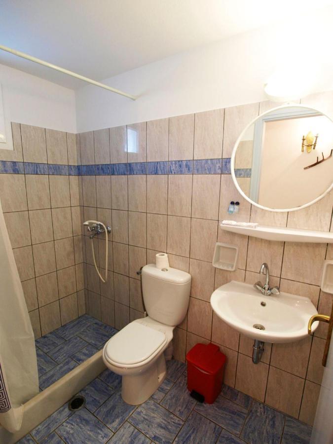 ホテル Noufaro ミロポタス 部屋 写真